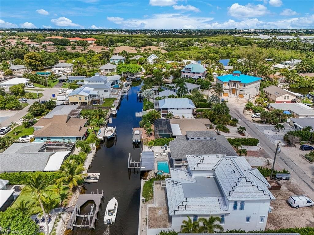 2750 Gulfview DR-10