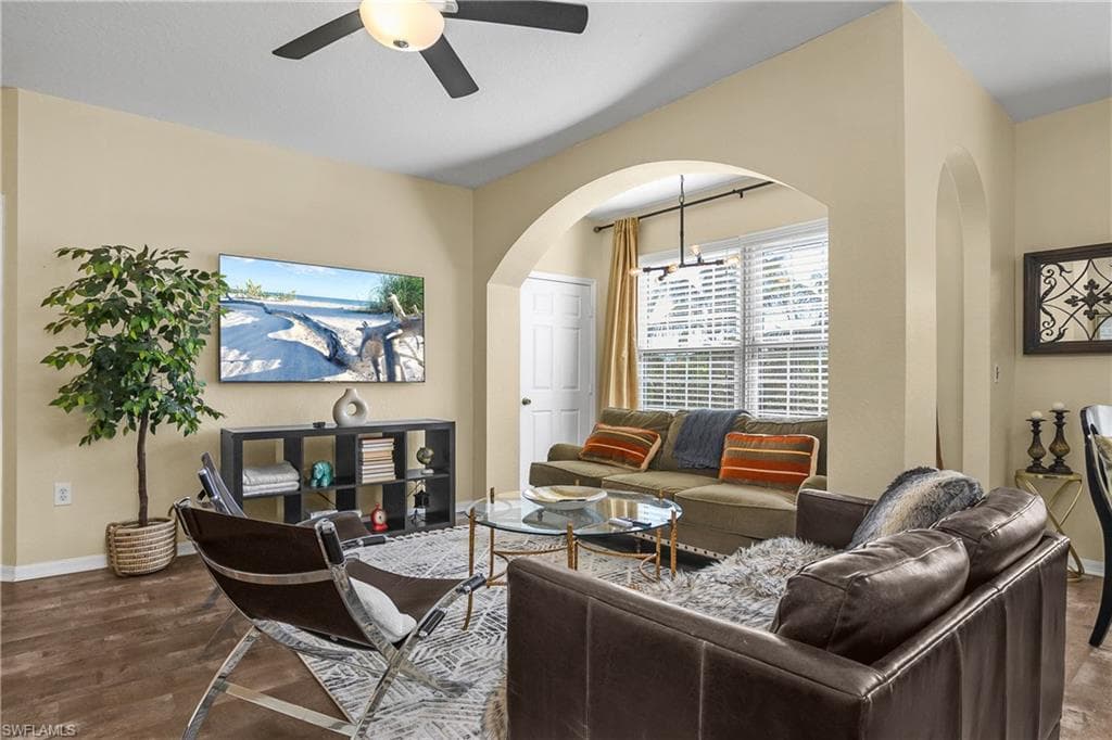 23500 Walden Center DR 303-6