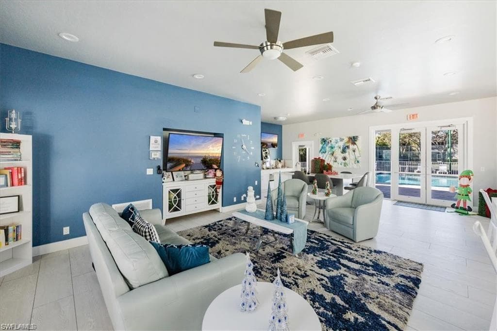 3745 Fieldstone BLVD 107-12