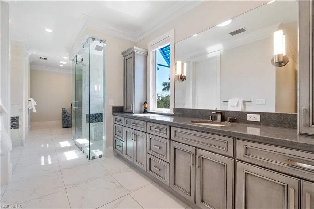 237 Bayfront DR-20