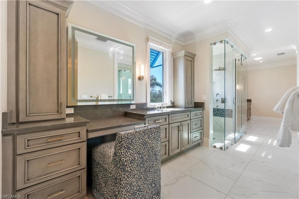 237 Bayfront DR-21