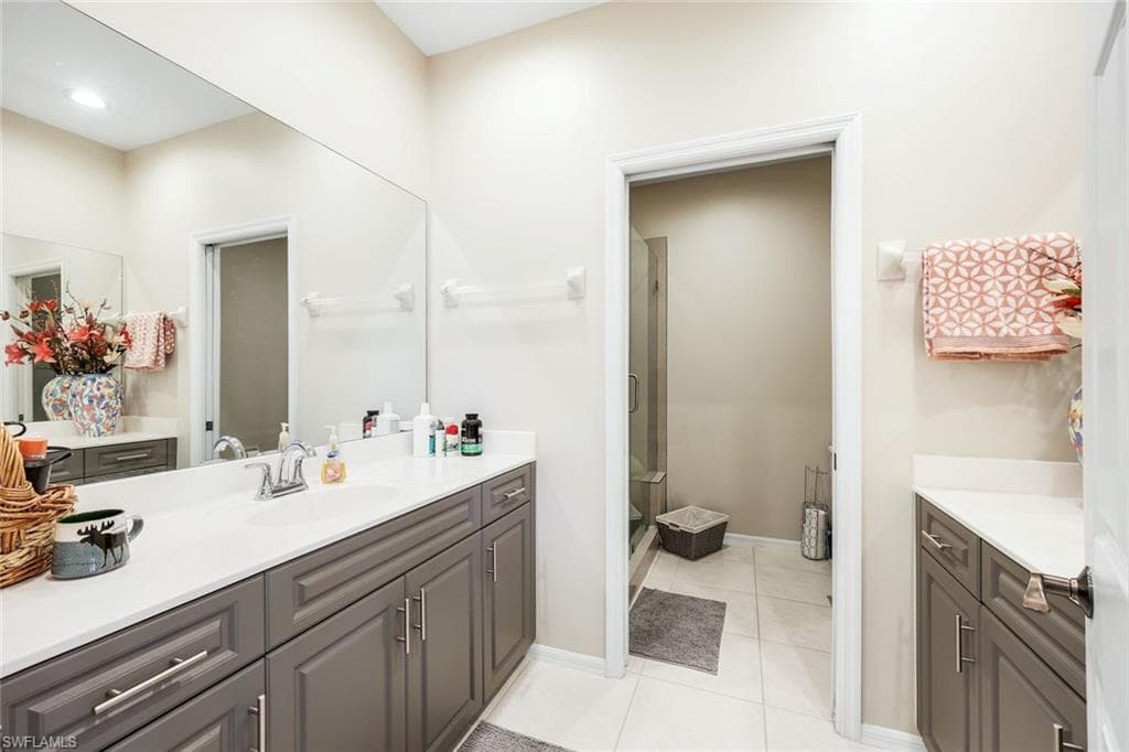 8493 Laurel Lakes BLVD-23
