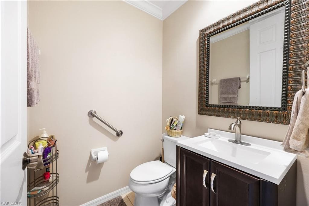8493 Laurel Lakes BLVD-24