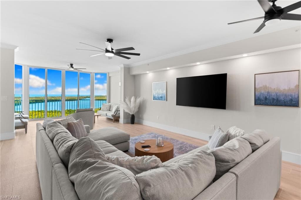 325 Dunes BLVD 904-5