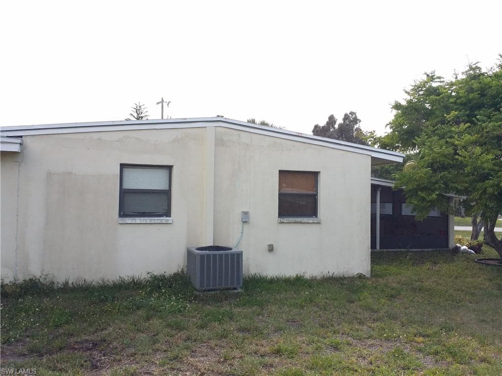 950 Lakeview DR-32