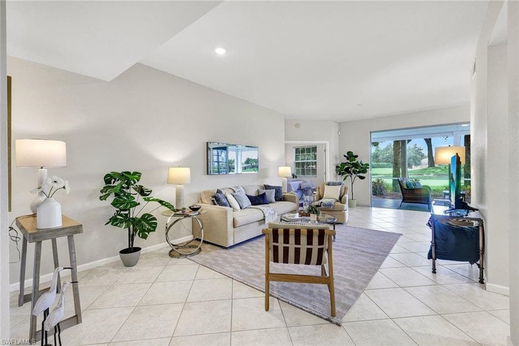 9261 Palmetto Ridge DR 102-6