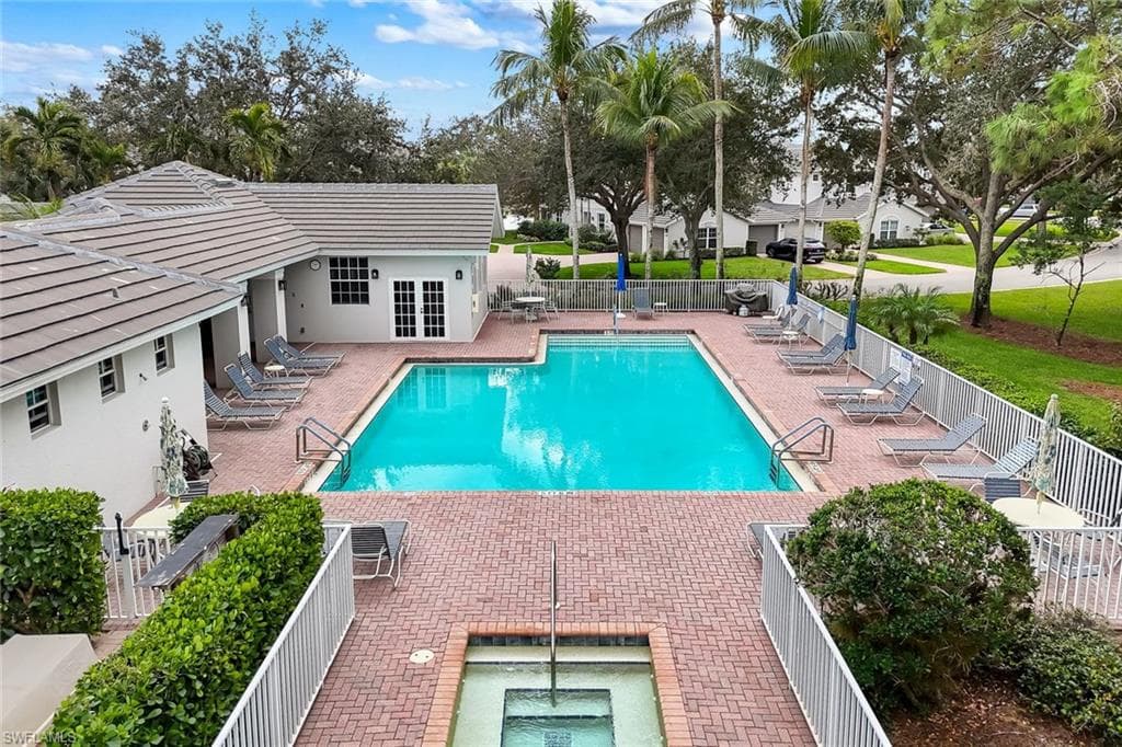9261 Palmetto Ridge DR 102-17