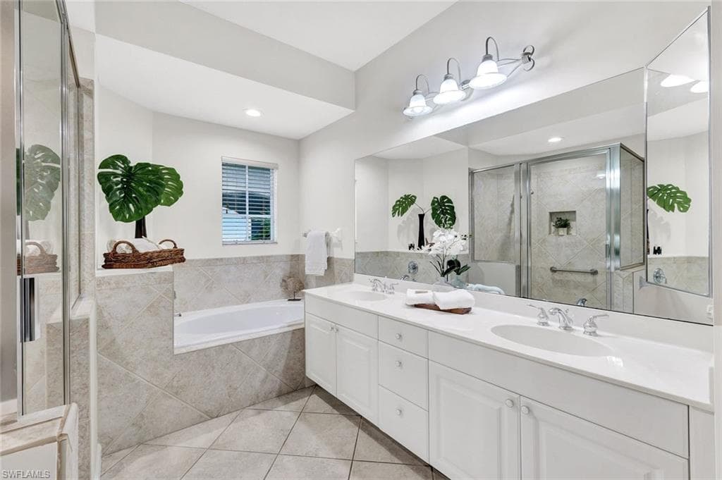 9261 Palmetto Ridge DR 102-12