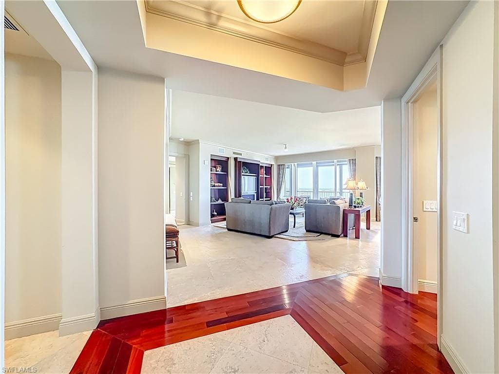 4875 Pelican Colony BLVD 1003-9