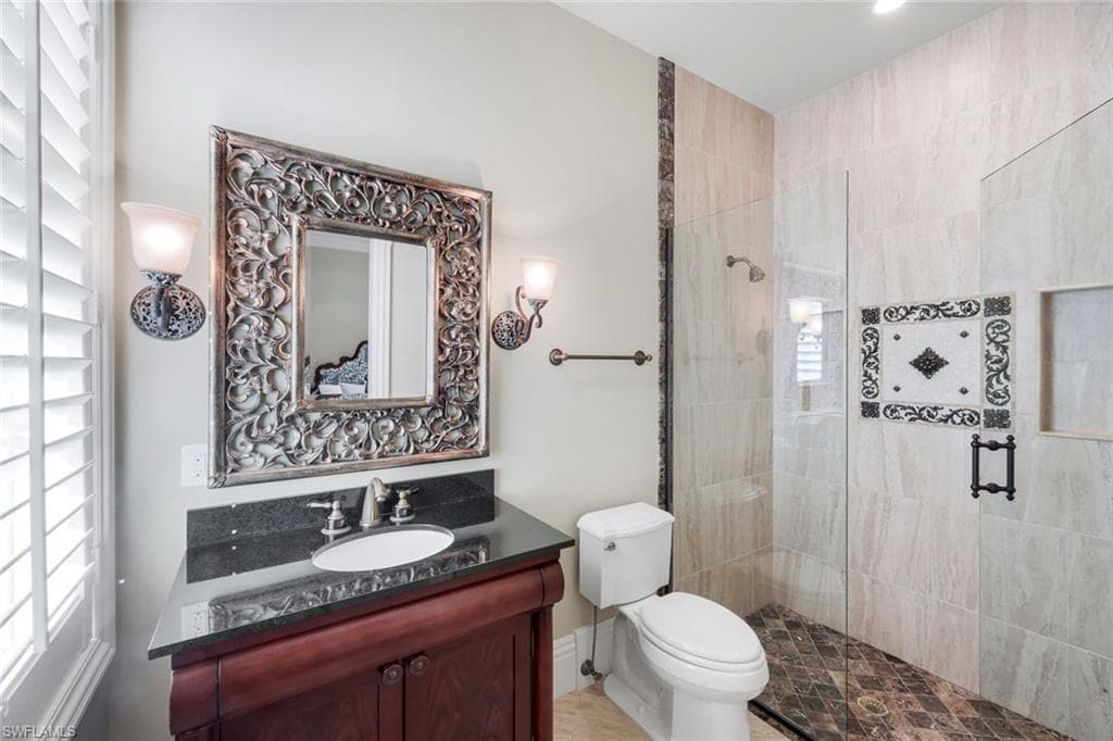 16740 Prato WAY-26