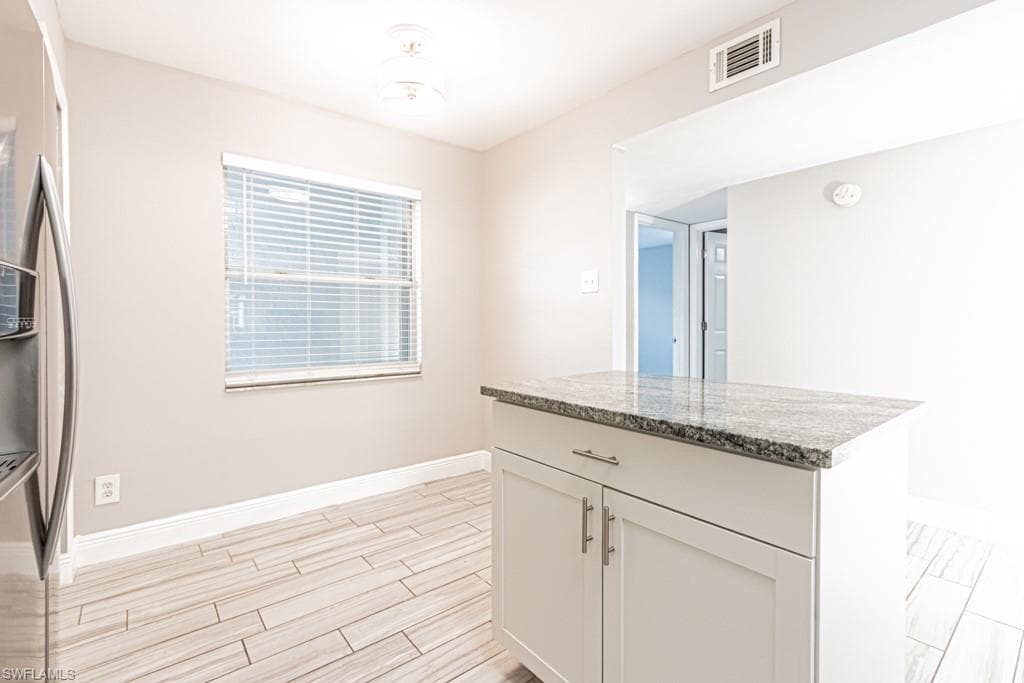 1392 Churchill CIR O101-6