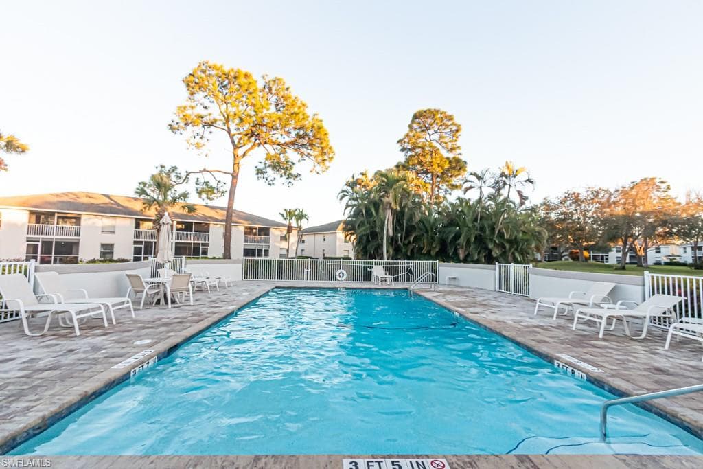 1392 Churchill CIR O101-17