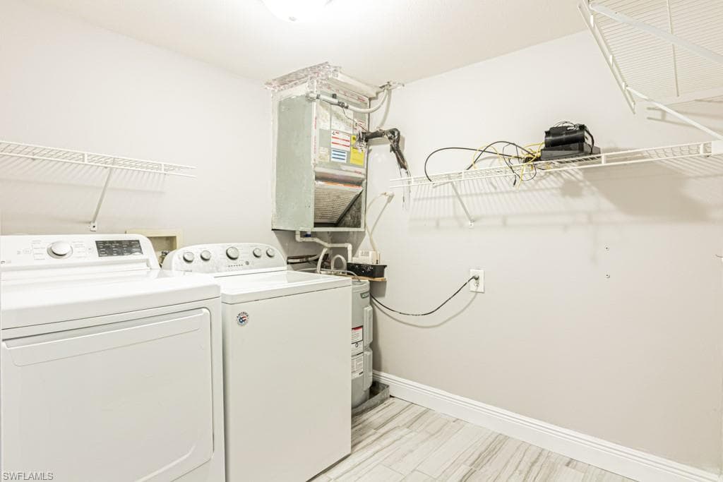 1392 Churchill CIR O101-16