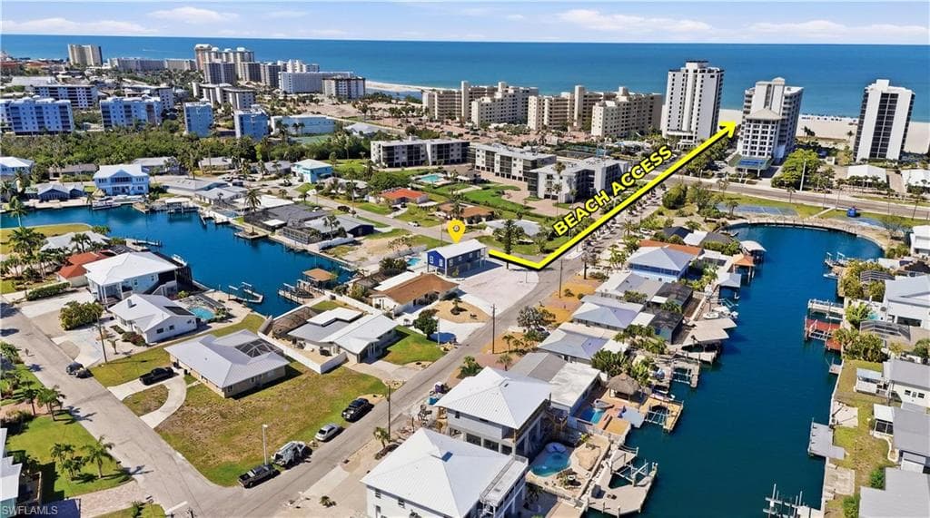 1 Fairview BLVD-37