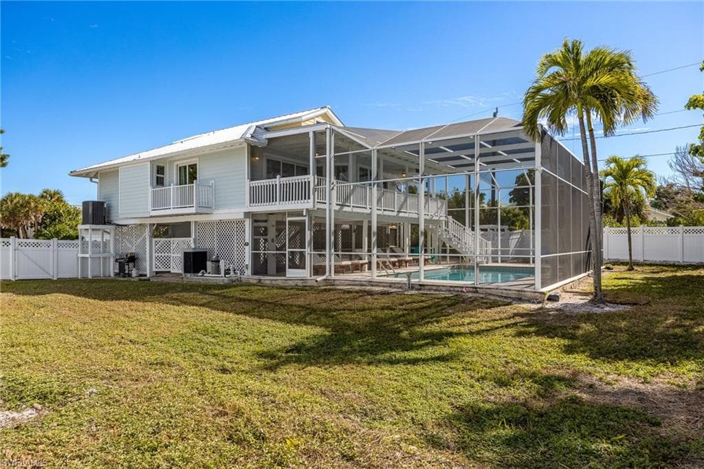 424 Lagoon DR-37