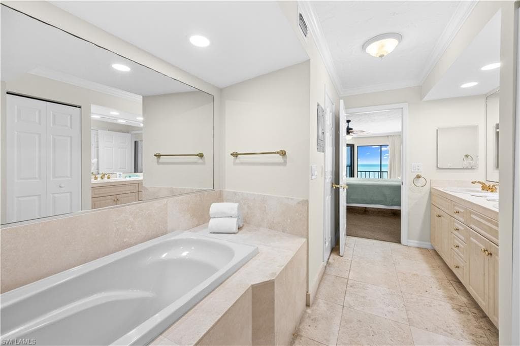 2445 W Gulf DR 45A-16
