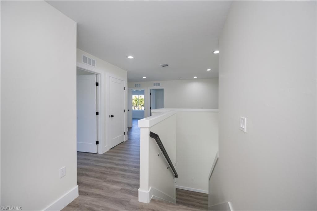 2615 Sunvale CT-21
