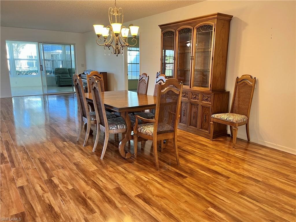 1335 Broadwater DR-11