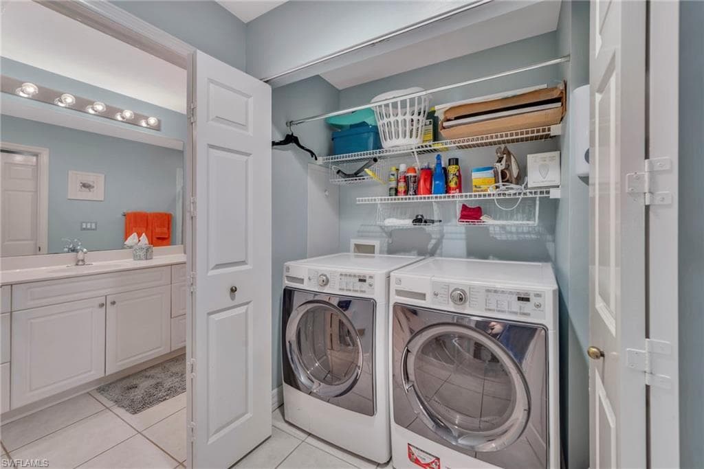 401 Bayfront PL 3304-15