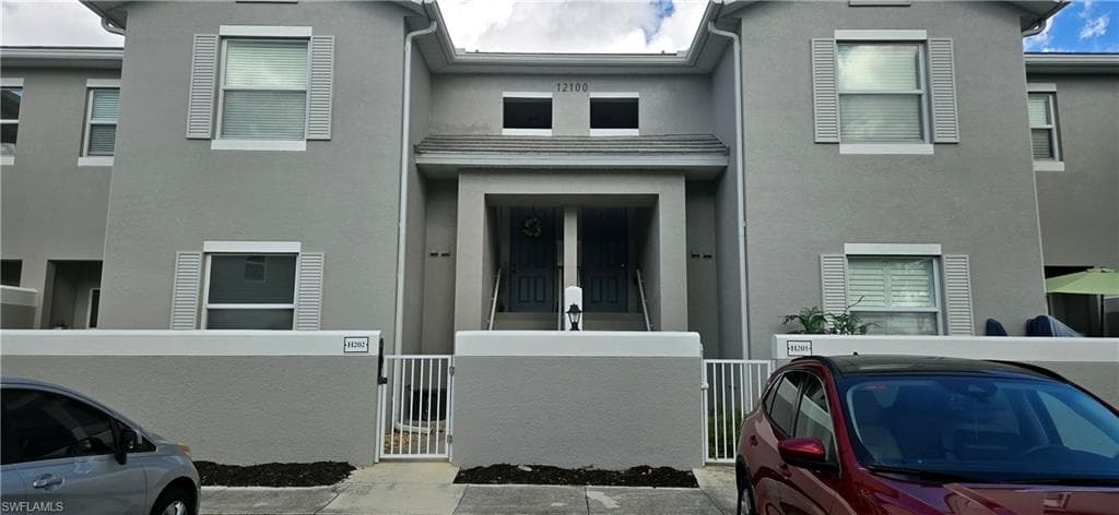12100 Summergate CIR 203-3
