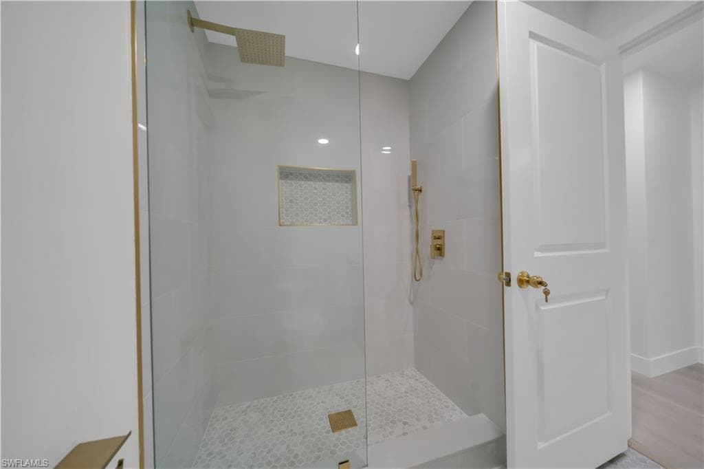 14441 Pine Lily DR-14