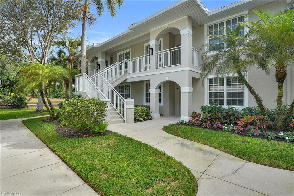2350 Carrington CT 7-202-2