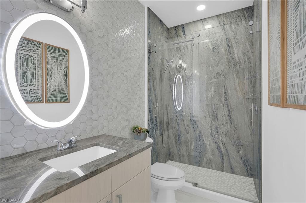 2350 Carrington CT 7-202-25
