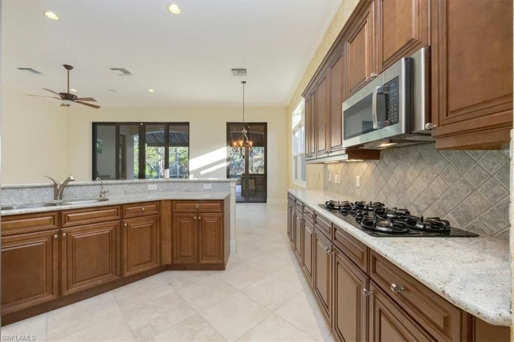 16834 Cabreo DR-14