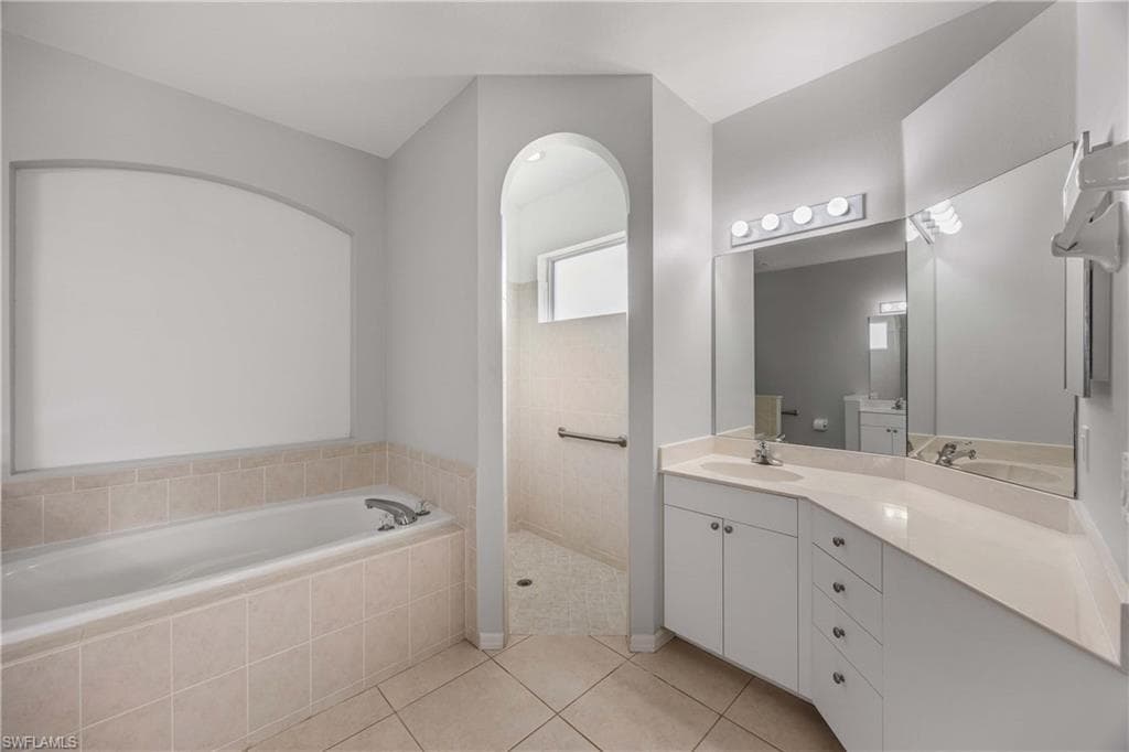 9882 El Greco CIR-18