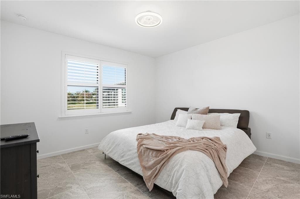 1645 Serena AVE-16