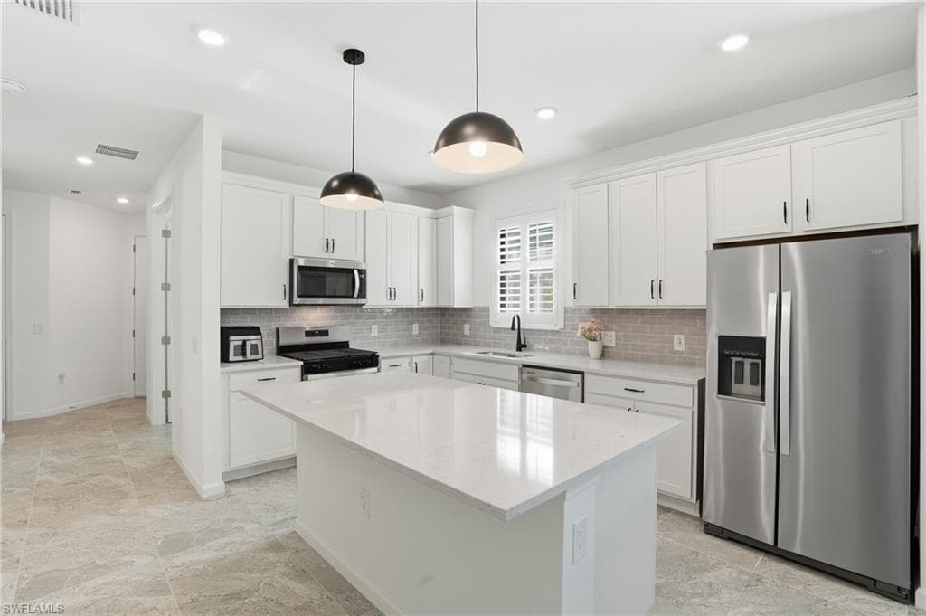 1645 Serena AVE-5