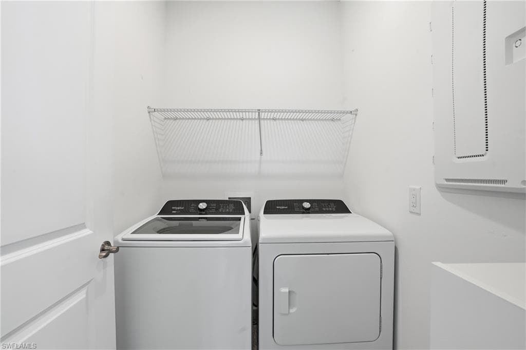 1645 Serena AVE-24