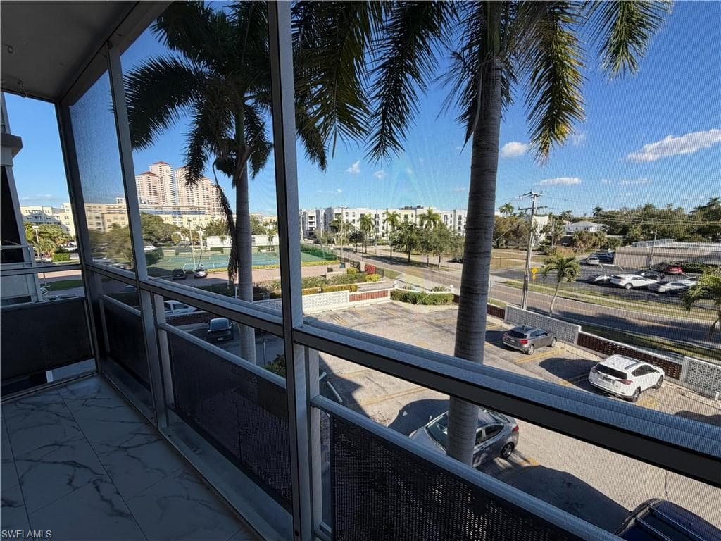 2350 1st ST 303-23