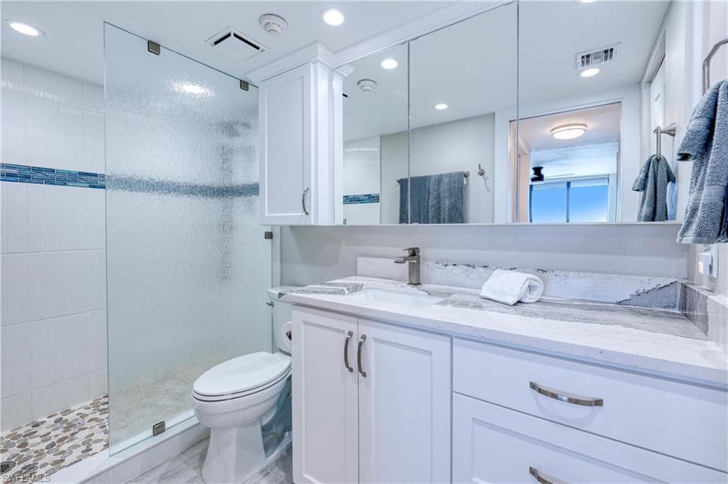 2800 Estero BLVD PH2-22