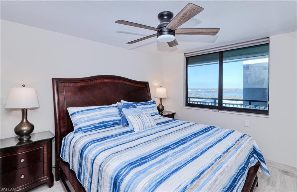 2800 Estero BLVD PH2-32