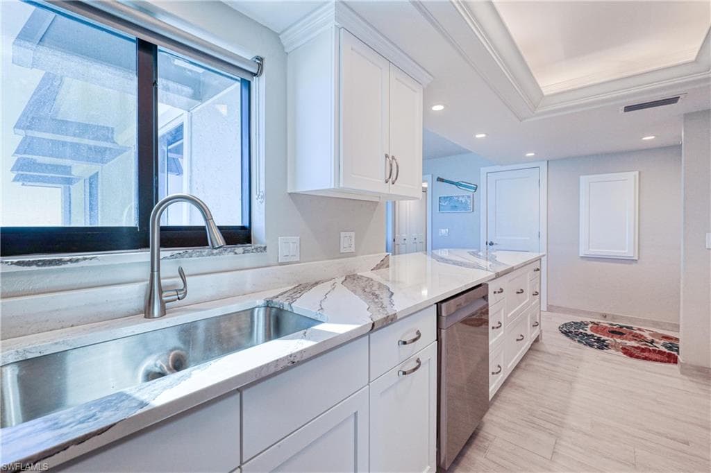 2800 Estero BLVD PH2-31