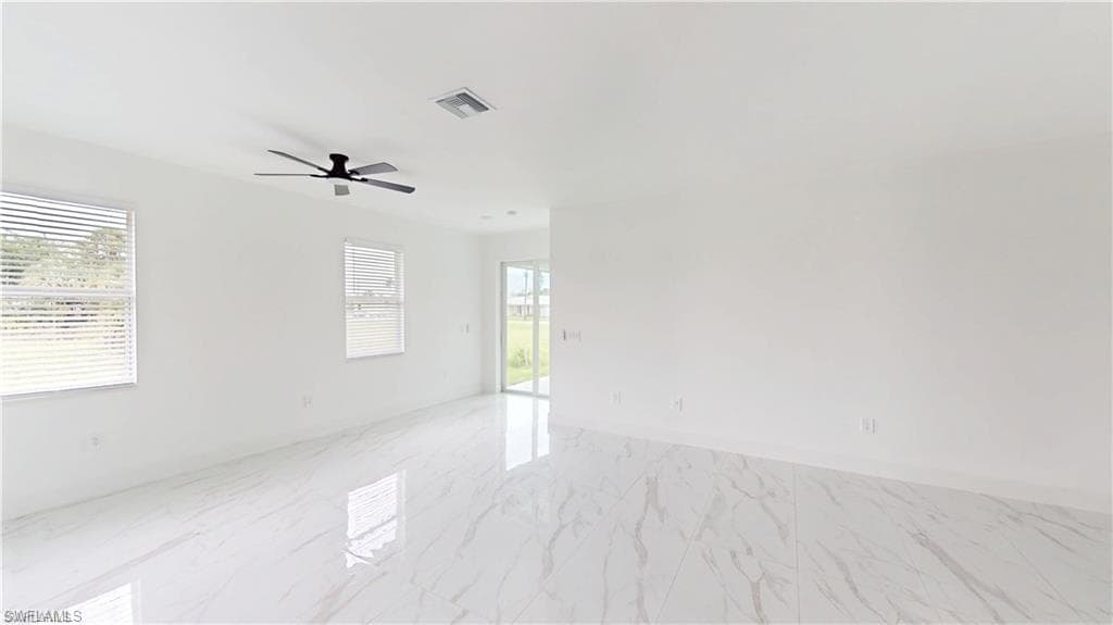 2045 Carver AVE-8