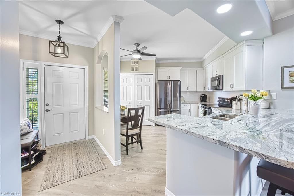 10134 Colonial Country Club BLVD 904-6