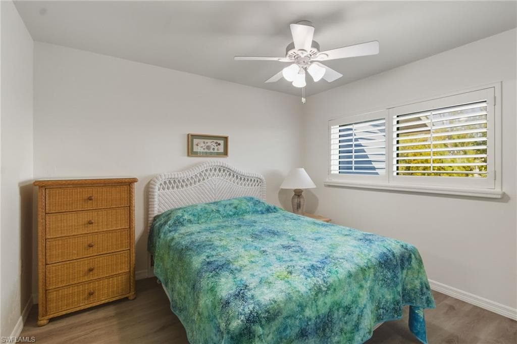 5301 Blue Crab CIR 4-22