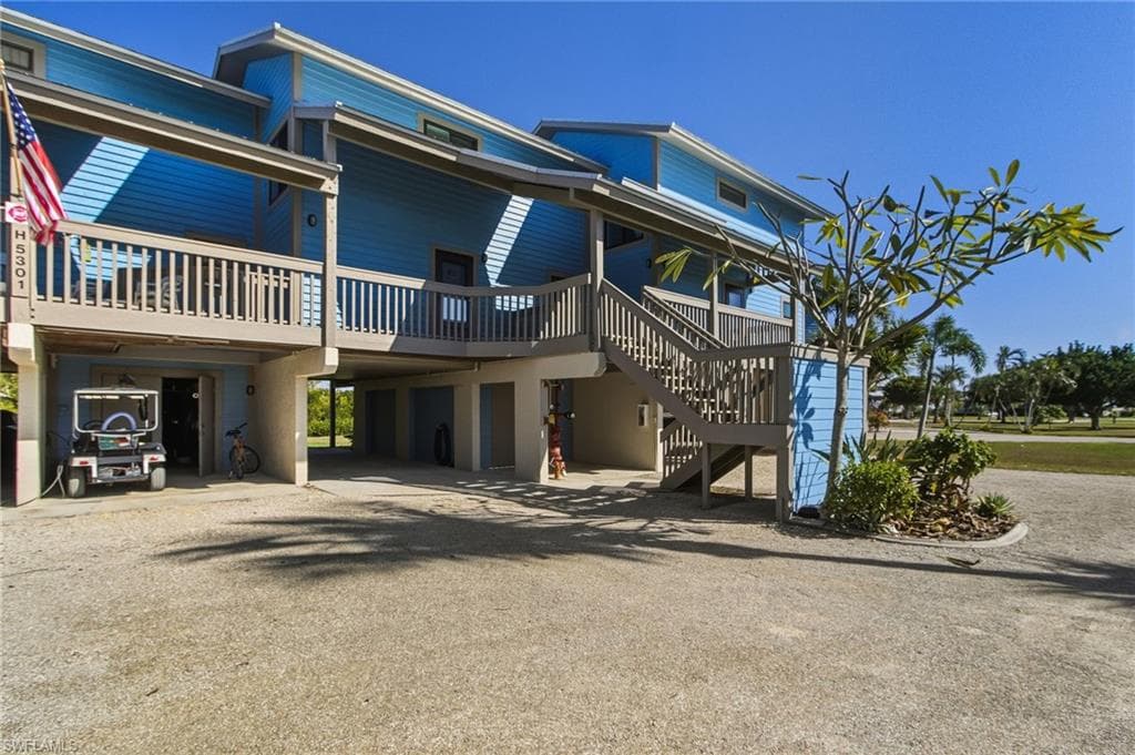 5301 Blue Crab CIR 4-7