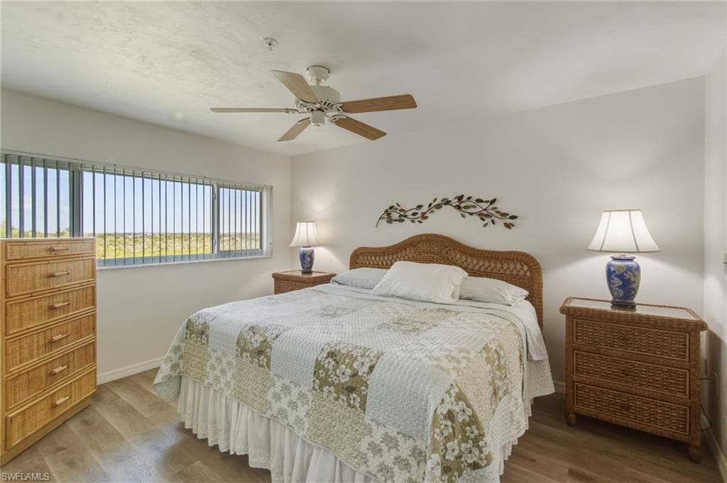 5301 Blue Crab CIR 4-24