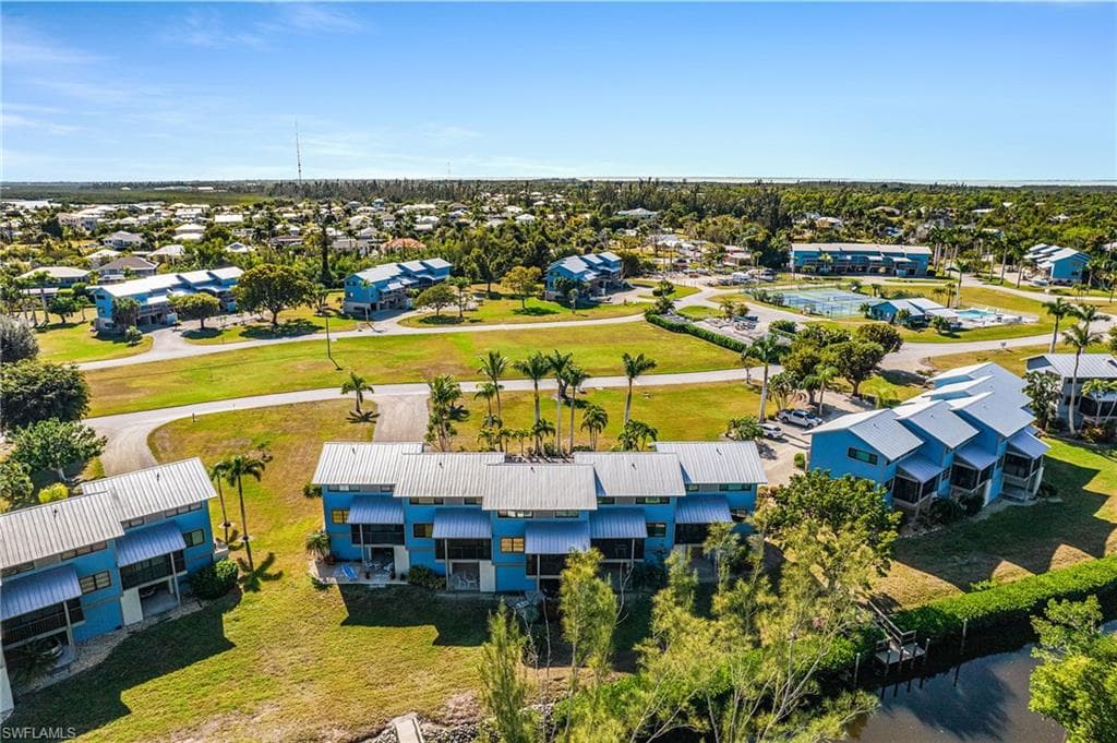 5301 Blue Crab CIR 4-30