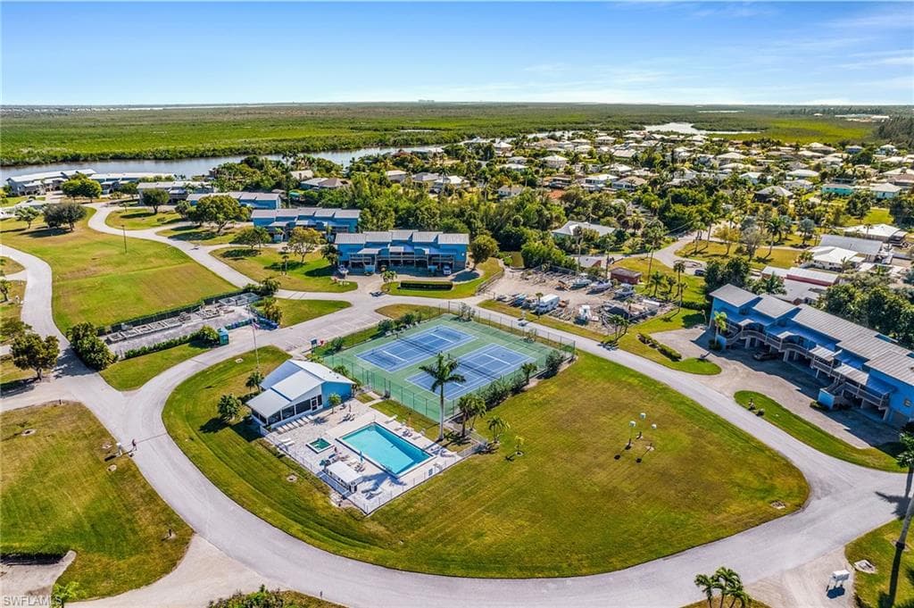 5301 Blue Crab CIR 4-14
