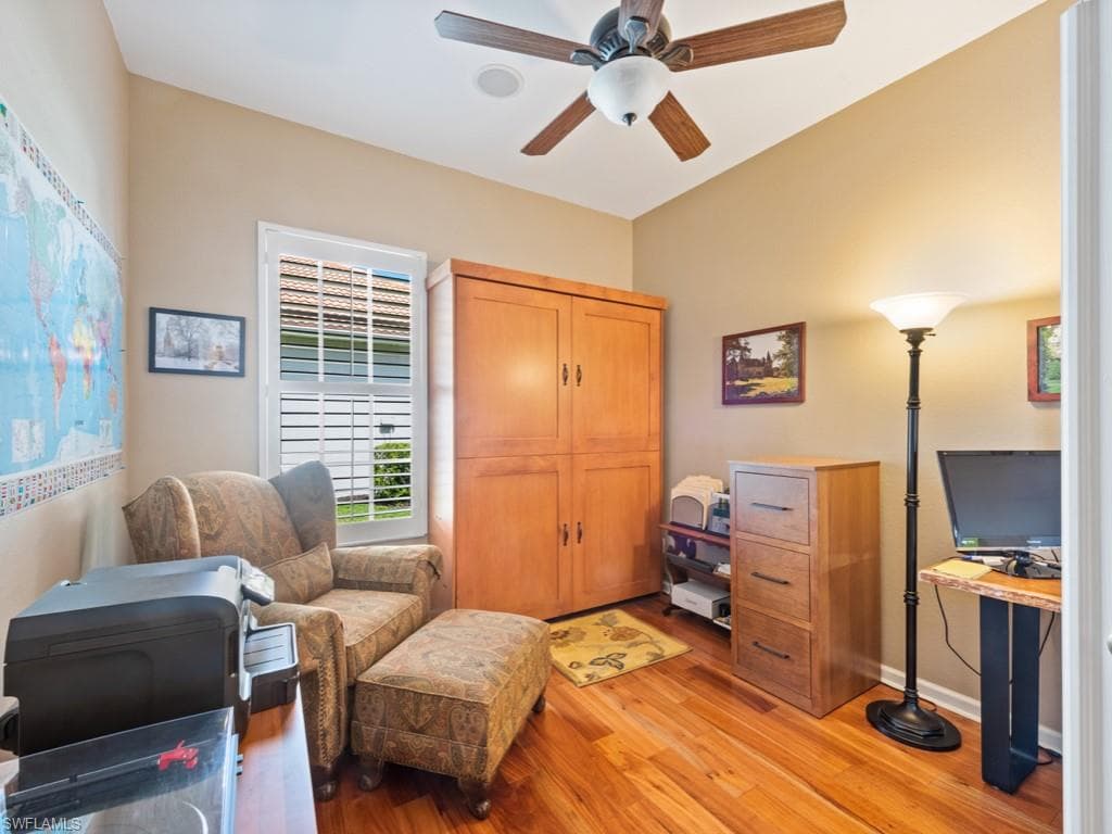 15954 Delasol LN-16