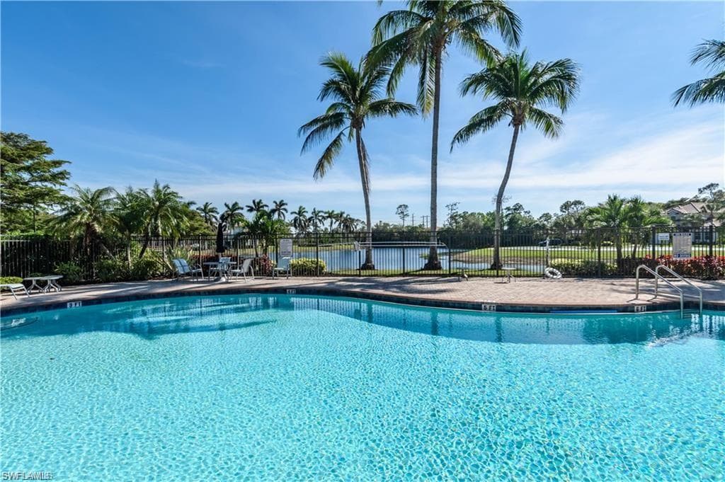 15954 Delasol LN-28
