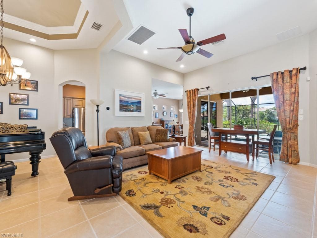 15954 Delasol LN-4