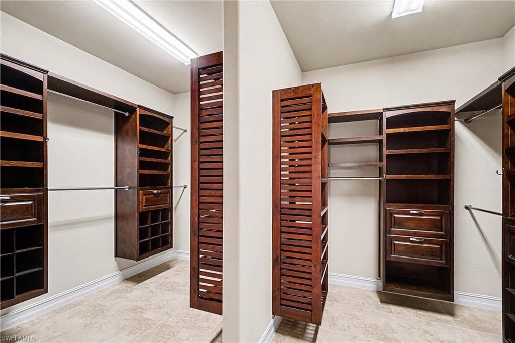 866 Cal Cove DR-36