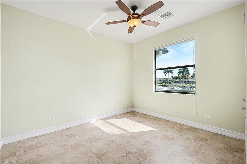 866 Cal Cove DR-38