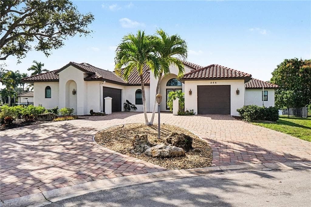866 Cal Cove DR-11