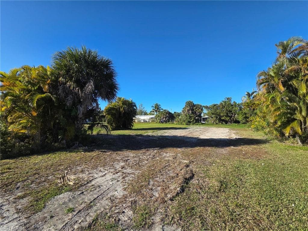 7840 Raymary ST-3